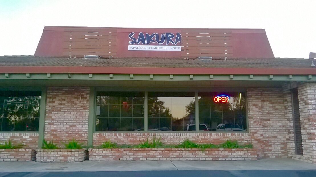 Sakura Japanese Steakhouse & Sushi
